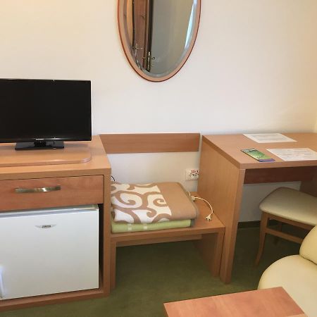 Motel Sora Совата Екстериор снимка