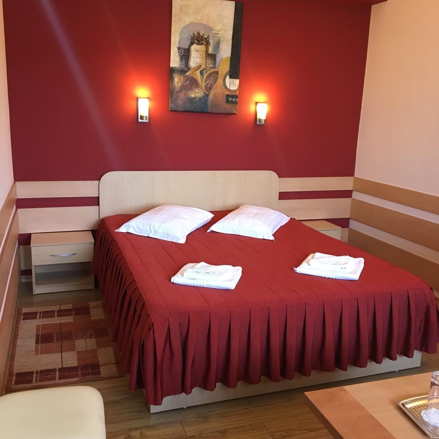 Motel Sora Совата Екстериор снимка