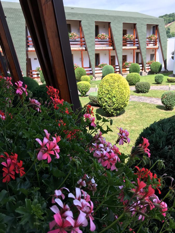 Motel Sora Совата Екстериор снимка